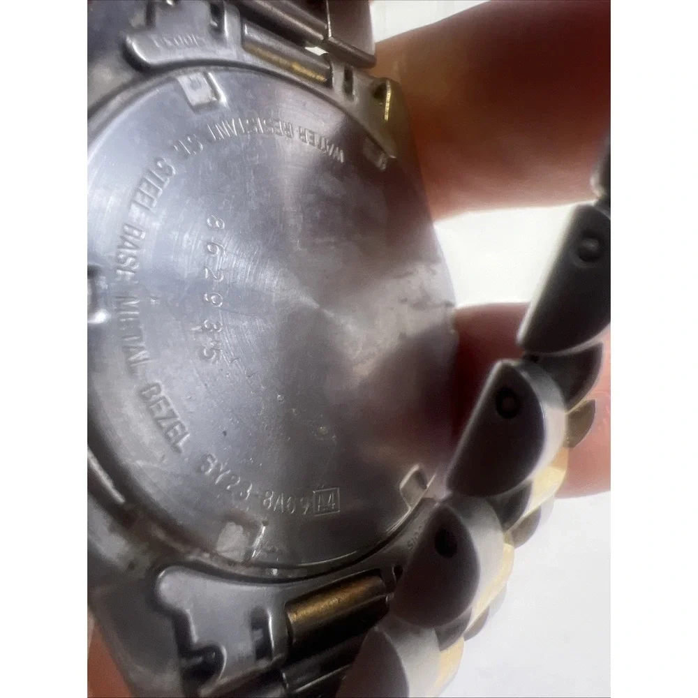 Seiko SQ Men's Two-Tone Day/Date Quartz‎ Watch 5Y23-8A69 Parts